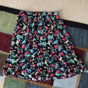 Old Navy Floral knee length skirt, size medium.